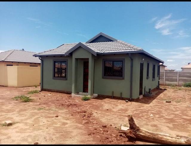 3 BEDROOM HOUSE FOR SALE IN RIVERSDALE
